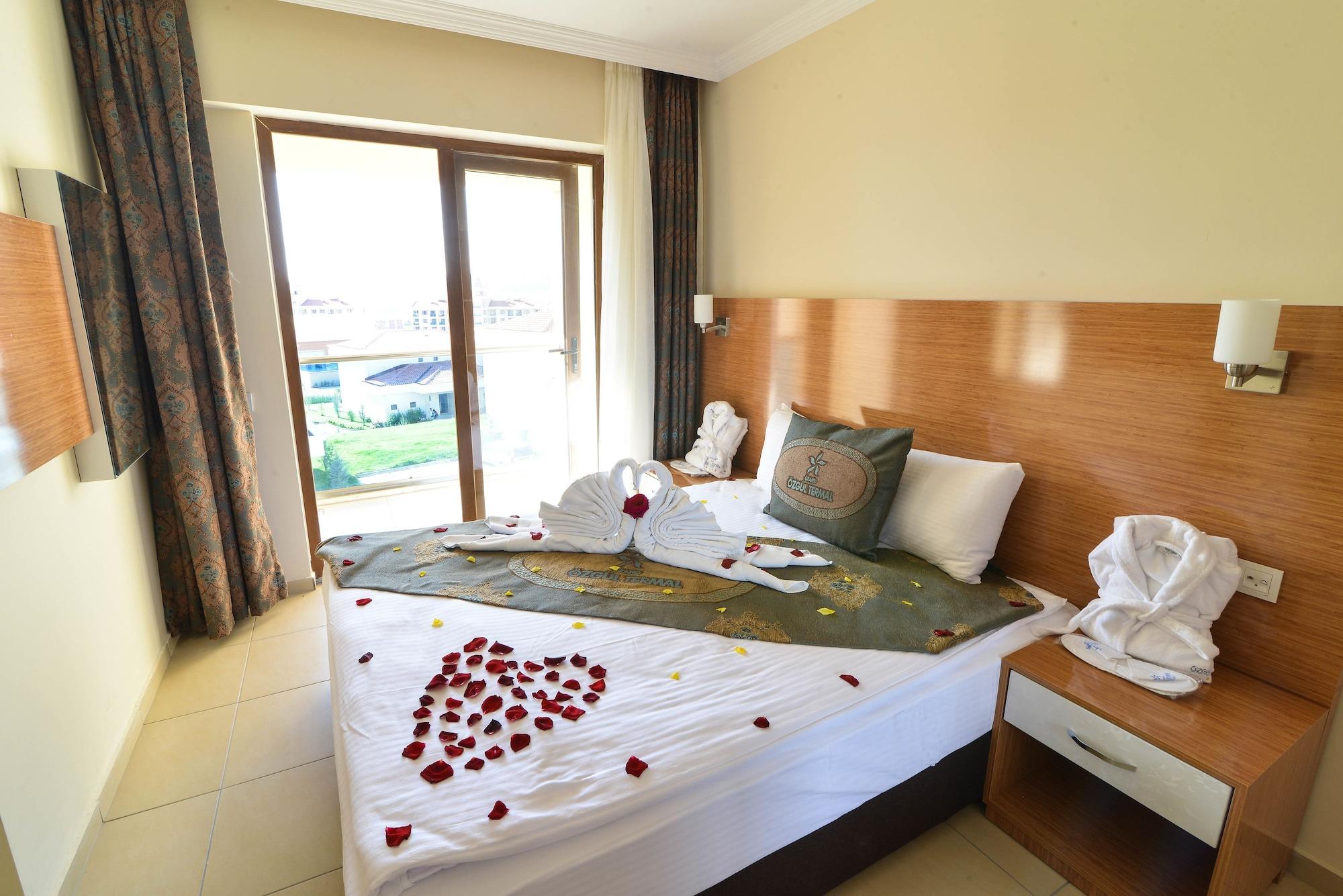 Grand Ozgul Thermal Holiday Village غازليغول المظهر الخارجي الصورة
